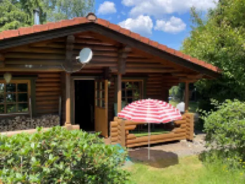 Birdieferienhaus Hotels in Leisel