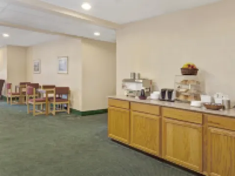 Howard Johnson by Wyndham Elk Grove Village/Chicago O'Hare Hotels in Elk Grove Village