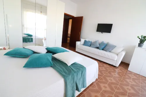 Holiday Home 'Aurora A Otranto' with Balcony and Air Conditioning - جاكوزي