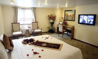 Lenid de Ho Guom Hotel