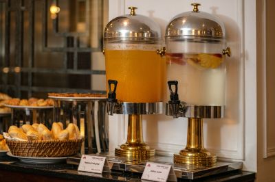 レストラン ホアンニョックコチンチンホテルの写真