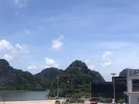 Helen Halong Hotel Hotels in Ha Long City