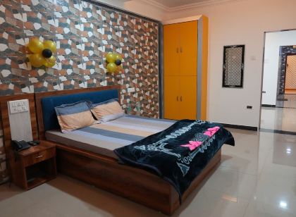 Hotel Nakshtra, Shrungartali
