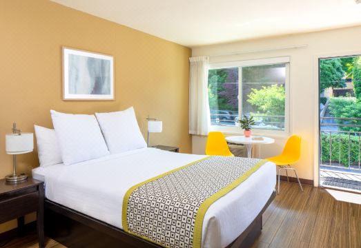 파크 레인 스위트 & 인 객실