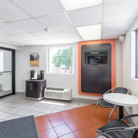 Motel 6 Council Bluffs, IA - Omaha East