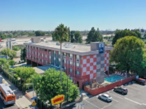 洛杉磯世界港貝斯特韋斯特酒店 鄰近愛荷華戰艦博物館的酒店