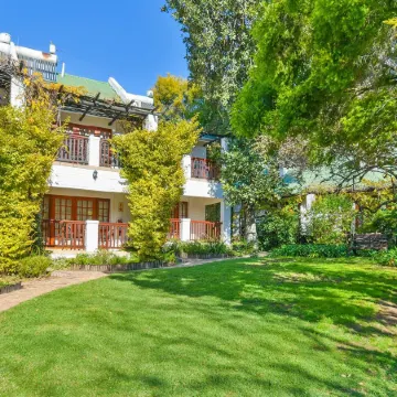 Rivonia Premier Lodge Отели рядом с достопримечательностью «Ривония»