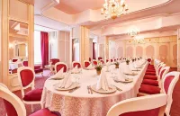 Continental Forum Tirgu Mures Hotels in Тиргу-Муреш