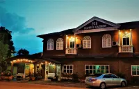 Hotel Shafura 2 Hotels near Kemaman Center Point Complex