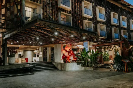 峇裡島沙努爾藝術飯店