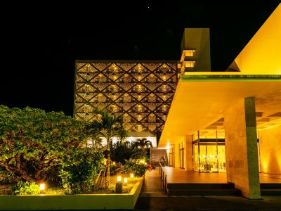 施設外観 ホテルリゾネックス名護の写真