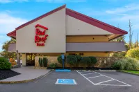 Red Roof Inn Salem Hotels in Salem