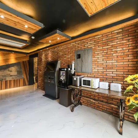 Busan Gijang Hotel Feoh Отели рядом с достопримечательностью «Храм Пэкдуса»