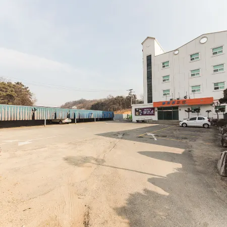 Anseong Bukingham