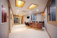 Busan B and B Pension - Pansiyon