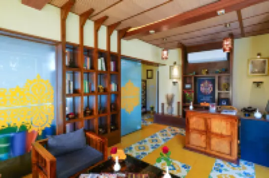 Yog Niketan by Sanskriti