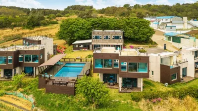 Pohang Cozy Suite Pension Hotels in Pohang