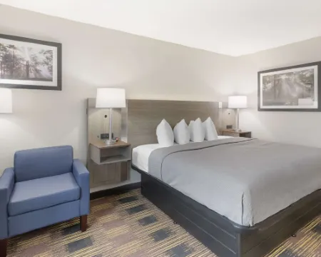 Quality Inn Newton at I-80 Hotels in Newton