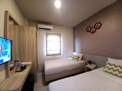 F&B Inn Sam Poo Kong Bandara Semarang Hoteles cerca de Sam Po Kong Temple