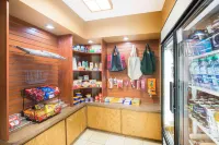 Ramada by Wyndham Spirit Lake/Okoboji Hotels in Okoboji