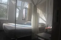 Huaxiangli Villa