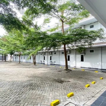 V Hostel