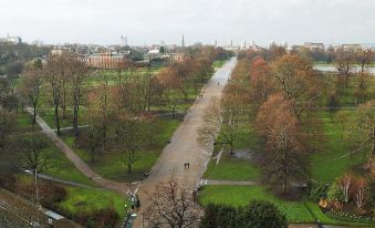 Cheval Thorney Court at Hyde Park