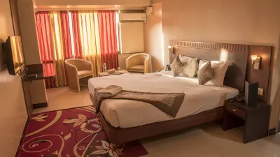 Hotel Ayodhya