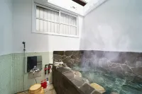 Yufuin Ekimae Yado Kachofugetsu - Vacation Stay 88189V - Bungalows