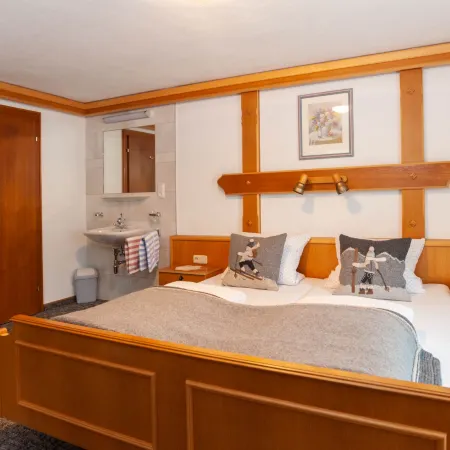 Aurora Apartment Top I