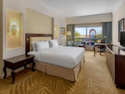 Hilton Alexandria Green Plaza Hotels in Alexandria