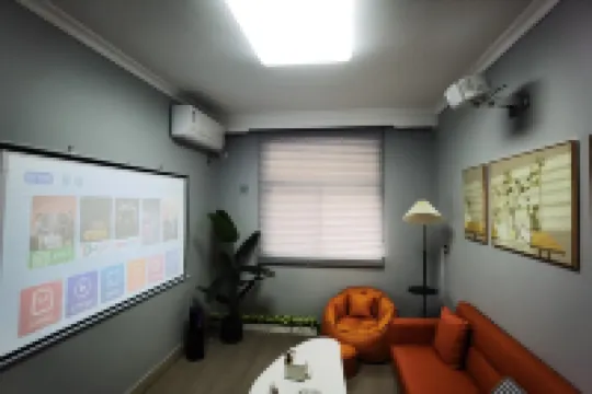 Xiaodongtian Meet Apartment (Mianma Road)