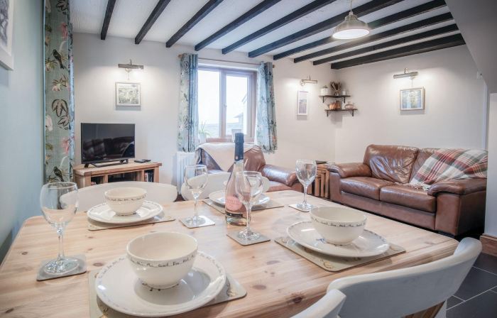 The Brambles - 2 Bedroom Cottage - Llanteg