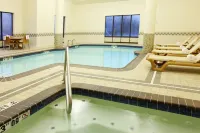 Holiday Inn Express & Suites COLUMBUS OSU-MEDICAL CENTER by IHG - ที่มีอ่างอาบน้ำ