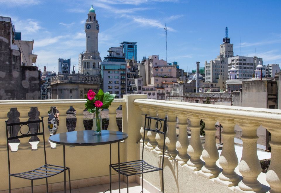 유니크 팔라시오 산 텔모