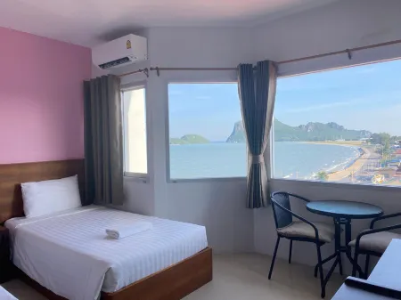 Prachuap Beach Hotel
