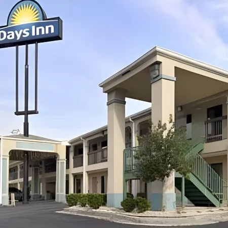 Days Inn by Wyndham Covington