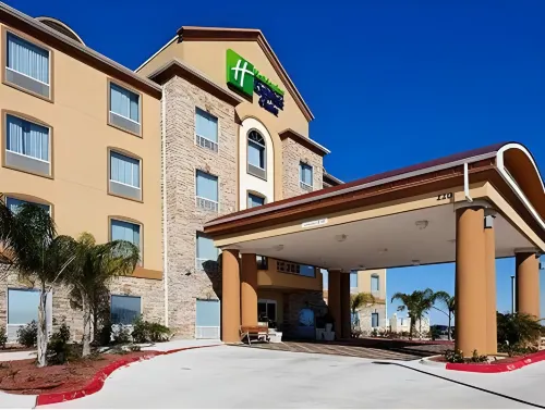 Holiday Inn Express & Suites CORPUS CHRISTI-PORTLAND by IHG - Parkplatz