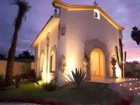 El Encanto Inn & Suites - 2-Star