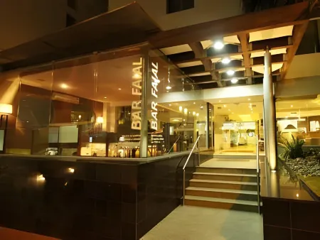 法亞爾尊貴套房飯店