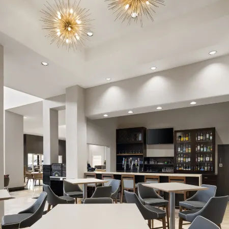 Holiday Inn & Suites ALBUQUERQUE AIRPORT by IHG