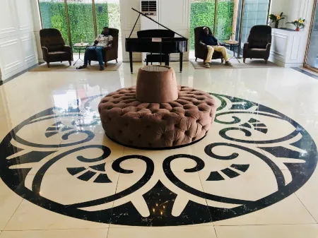 Summerset Continental Hotel by Usuma