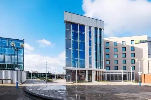 Holiday Inn Express Stockport Hotels in Stockport