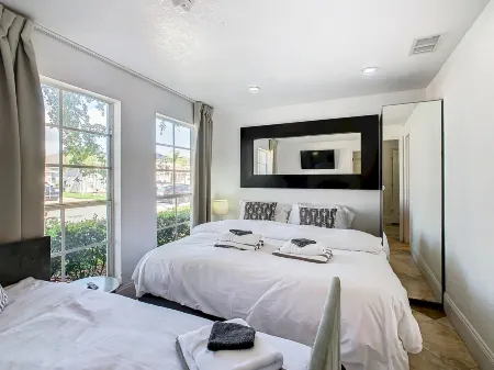 DisneyEstate by AmericanVacationLiving 14 Room 30p Отели рядом с достопримечательностью «Хайлендс Резерв Голф Клаб»