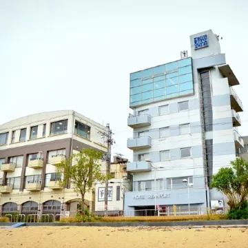 Hotel Urban Port Отели в г. Обама