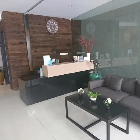 Murad Icon Jakarta Отели рядом с достопримечательностью «Многофункциональный комплекс Sampoerna Strategic Square»