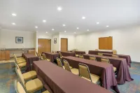 Best Western Plus Lake Worth Inn  Suites - parking