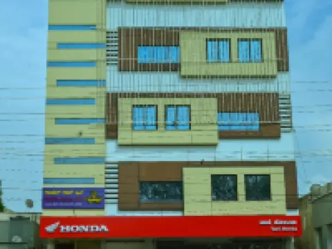 Royal Rock Inn 達文蓋雷縣酒店