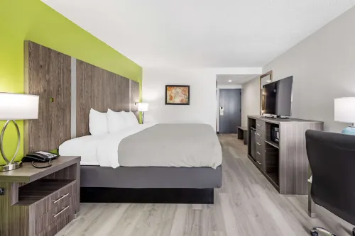 Quality Inn Clarksville - Exit 11