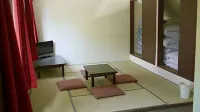 Hutte Tairappyou Chaya Отели в г. 